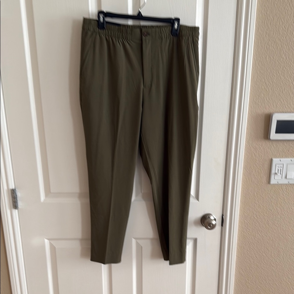 Banana Republic Factory Olive Ankle Pants